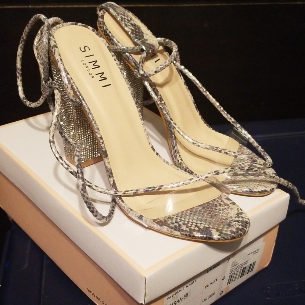 Simmi Lace up Diamante Heel